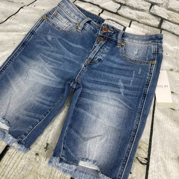 MISS ME Medium Blue Mid Rise Biker Short 25 - Picture 10 of 16